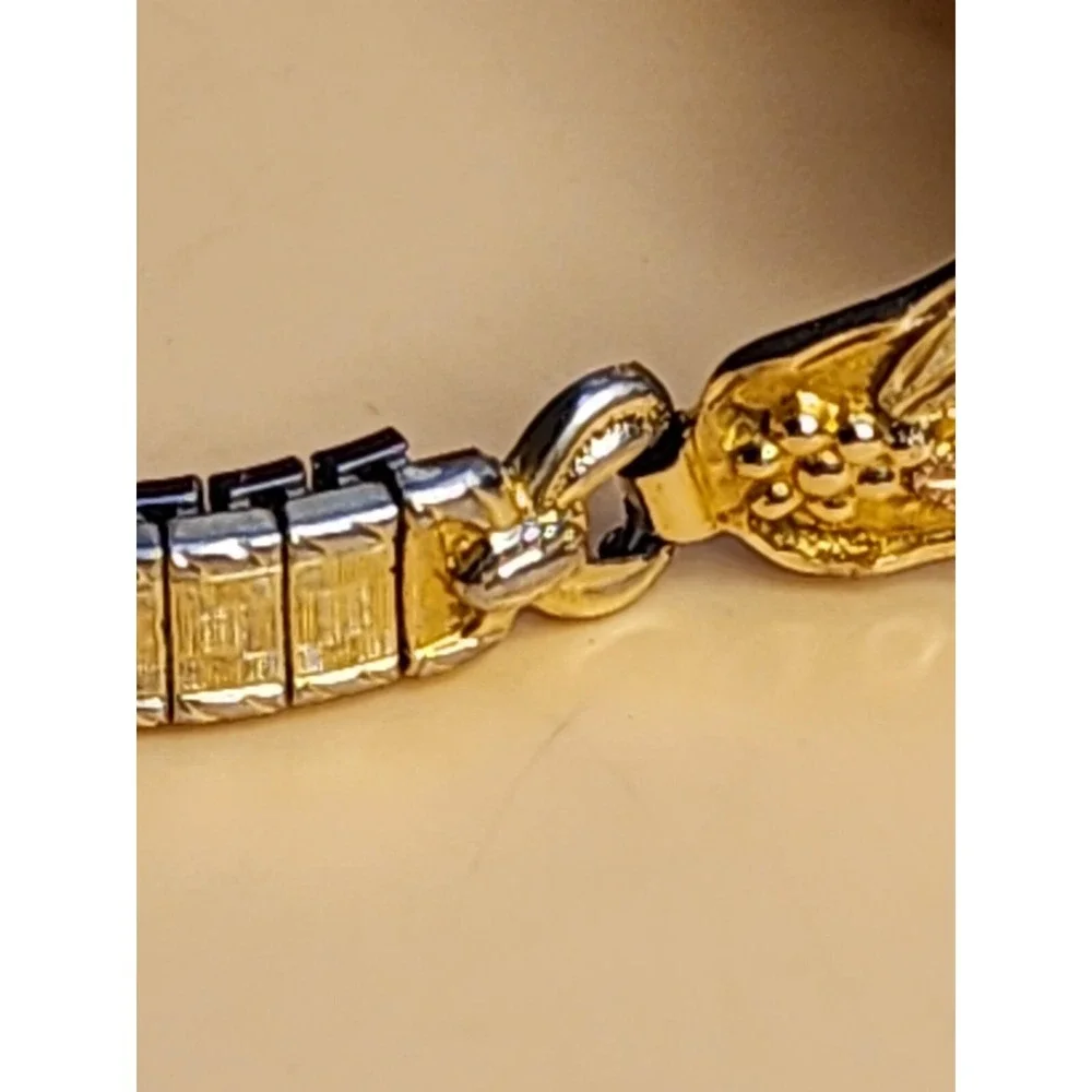 Vintage SEIKO Watch‎ STAMPER Signed 10k Black Hills Gold Women's 10K Yellow Gold